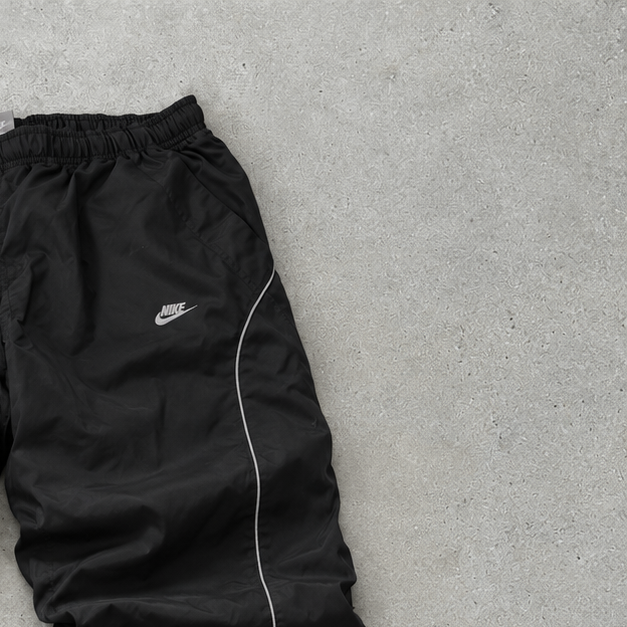 Nike Track Pants Schwarz Limited (L)