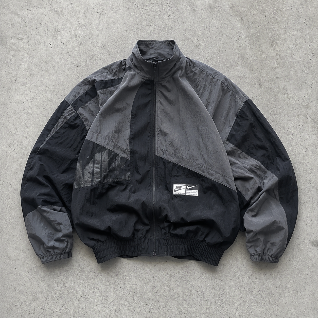 Nike Jacket Black Rare (Size L)