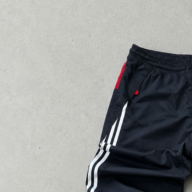 Adidas Pants Schwarz, Rot Rare (S)