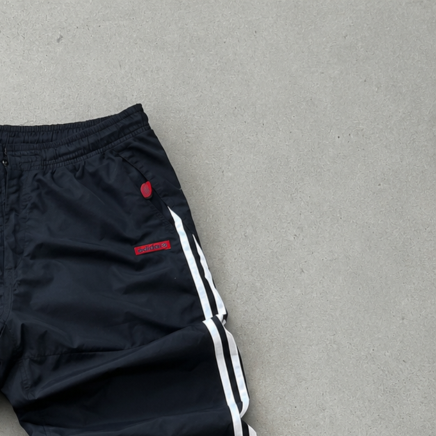 Adidas Pants Schwarz, Rot Rare (S)