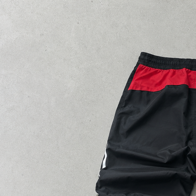 Adidas Pants Schwarz, Rot Rare (S)