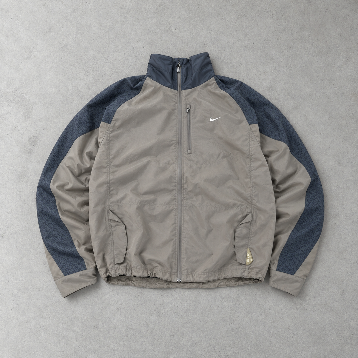 Y2K Nike Track Jacket Khaki Rare (L) Stitched Logo
