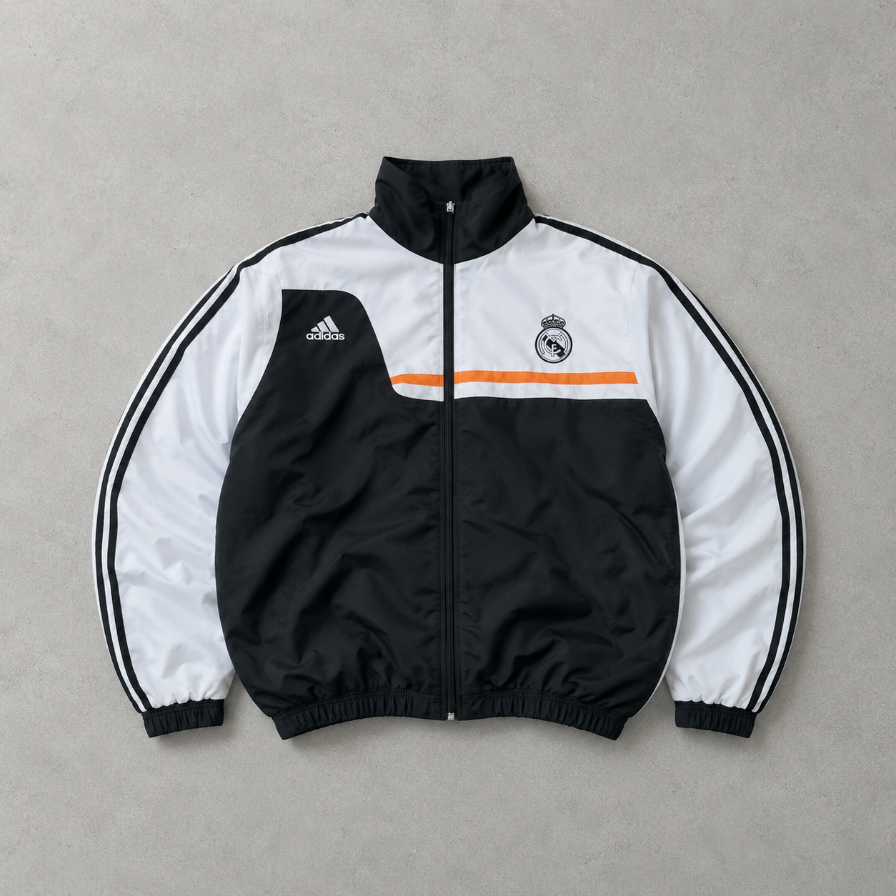 Real Madrid Adidas Track Jacket Schwarz, Weiß Limited (Size XL)