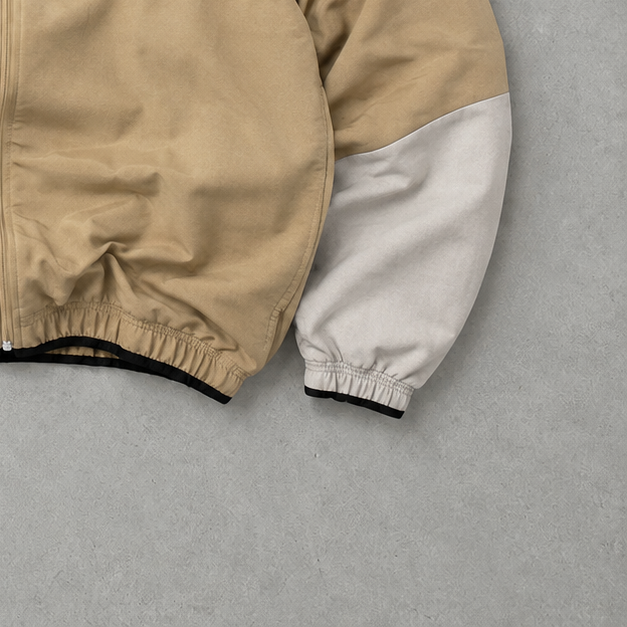 Nike Weste Creme Limited (Größe M)