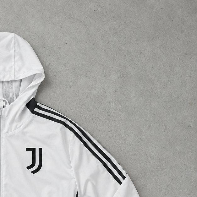 Juventus Adidas Rain Jacket White / Black Rare (L)