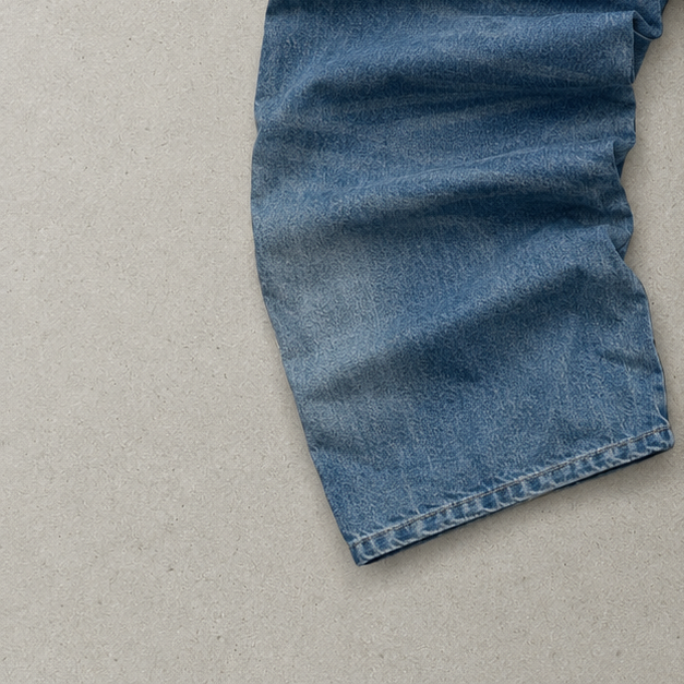90s Y2K Armani Jeans Hellblau, Blau Limited (W29 | DE 44)