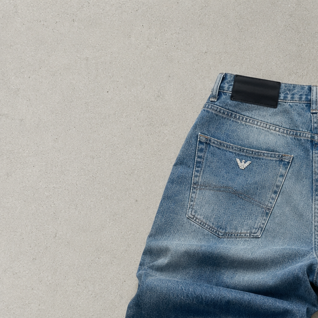 90s Y2K Armani Jeans Hellblau, Blau Limited (W29 | DE 44)