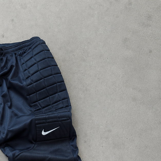 Nike Pants Schwarz Limited (M)