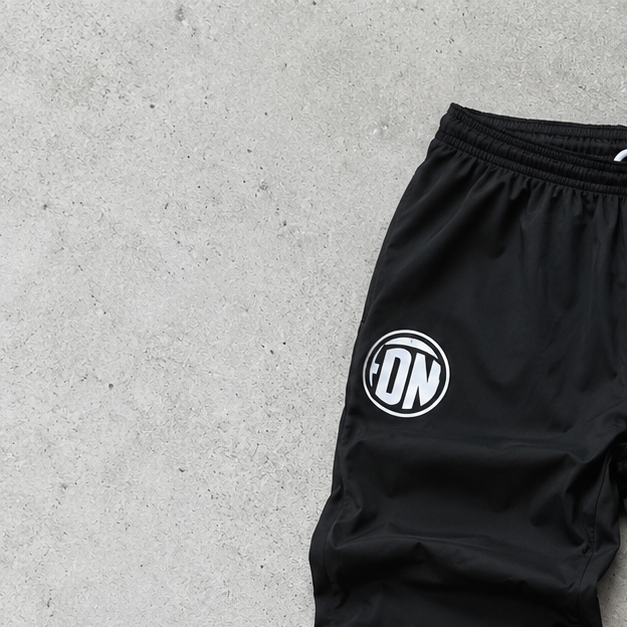 Nike Track Pants Schwarz Limited (M)