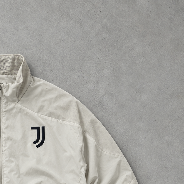 Juventus Adidas Jacket White / Cream Limited (XXL)