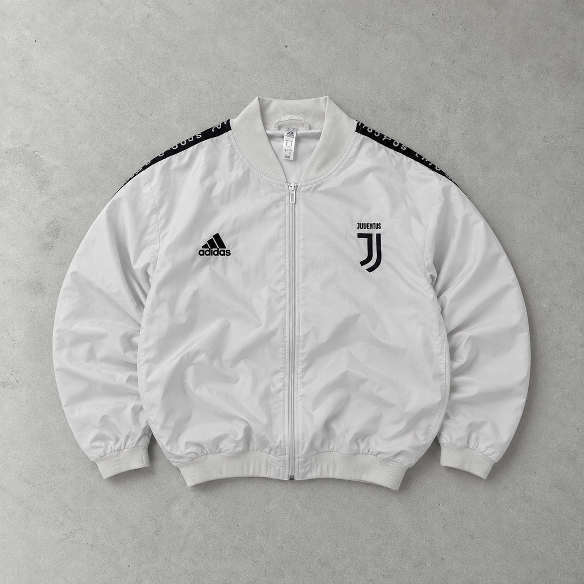 Juventus Adidas Bomber Jacket White / Black Limited (XL)