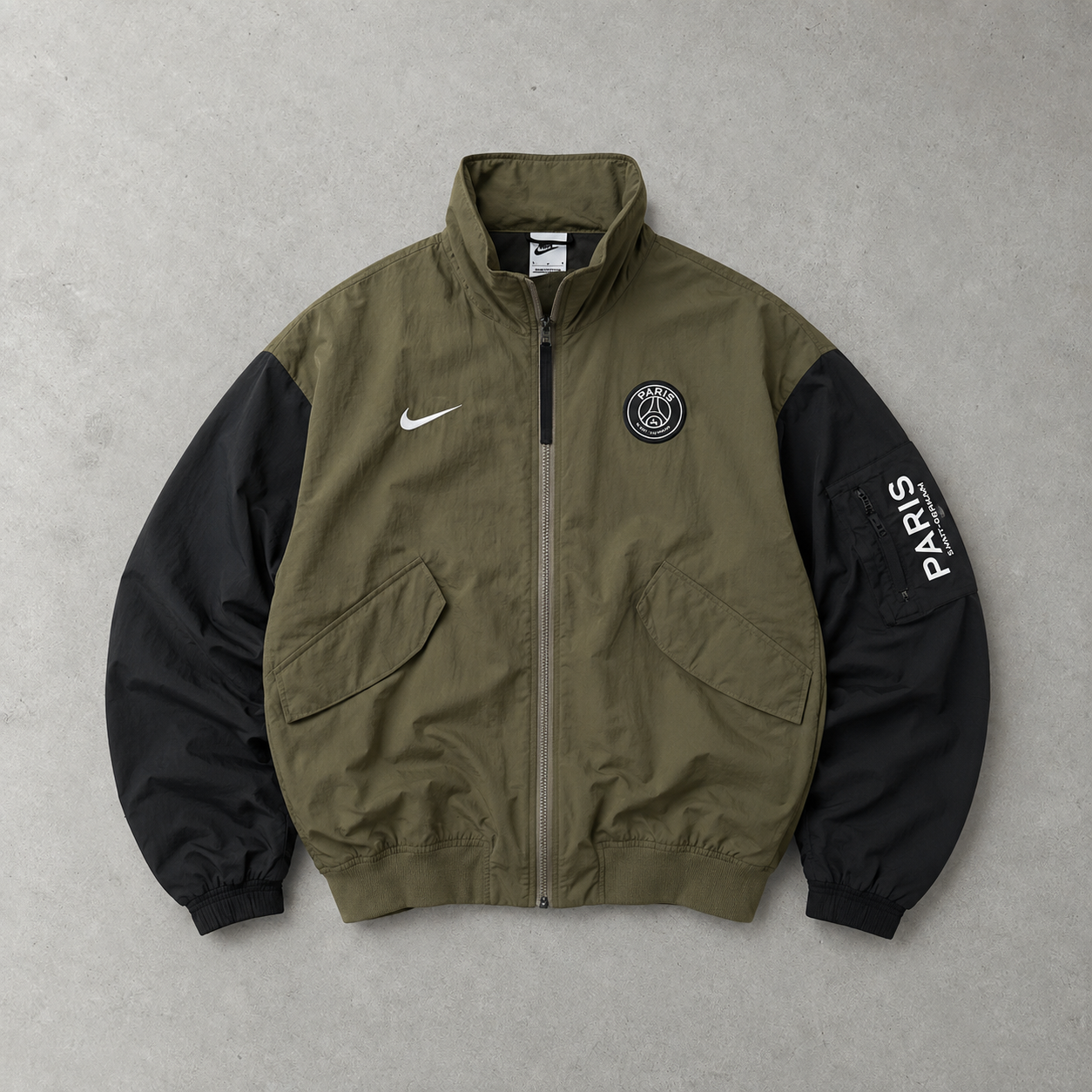 Nike Jacket Khaki Limited (M)
