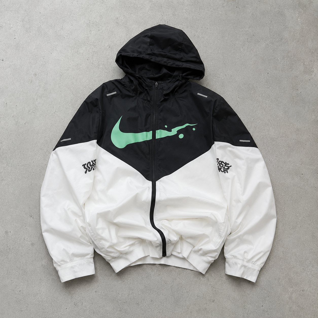 Nike Jacket Black, White Limited (S)
