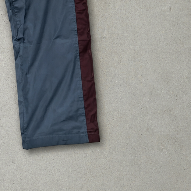 Y2K 2000 Nike Track Pants Burgunderrot, Grau Limited Stitched Logo (S)