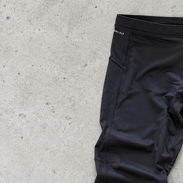 Nike Tights Schwarz Rare (L)