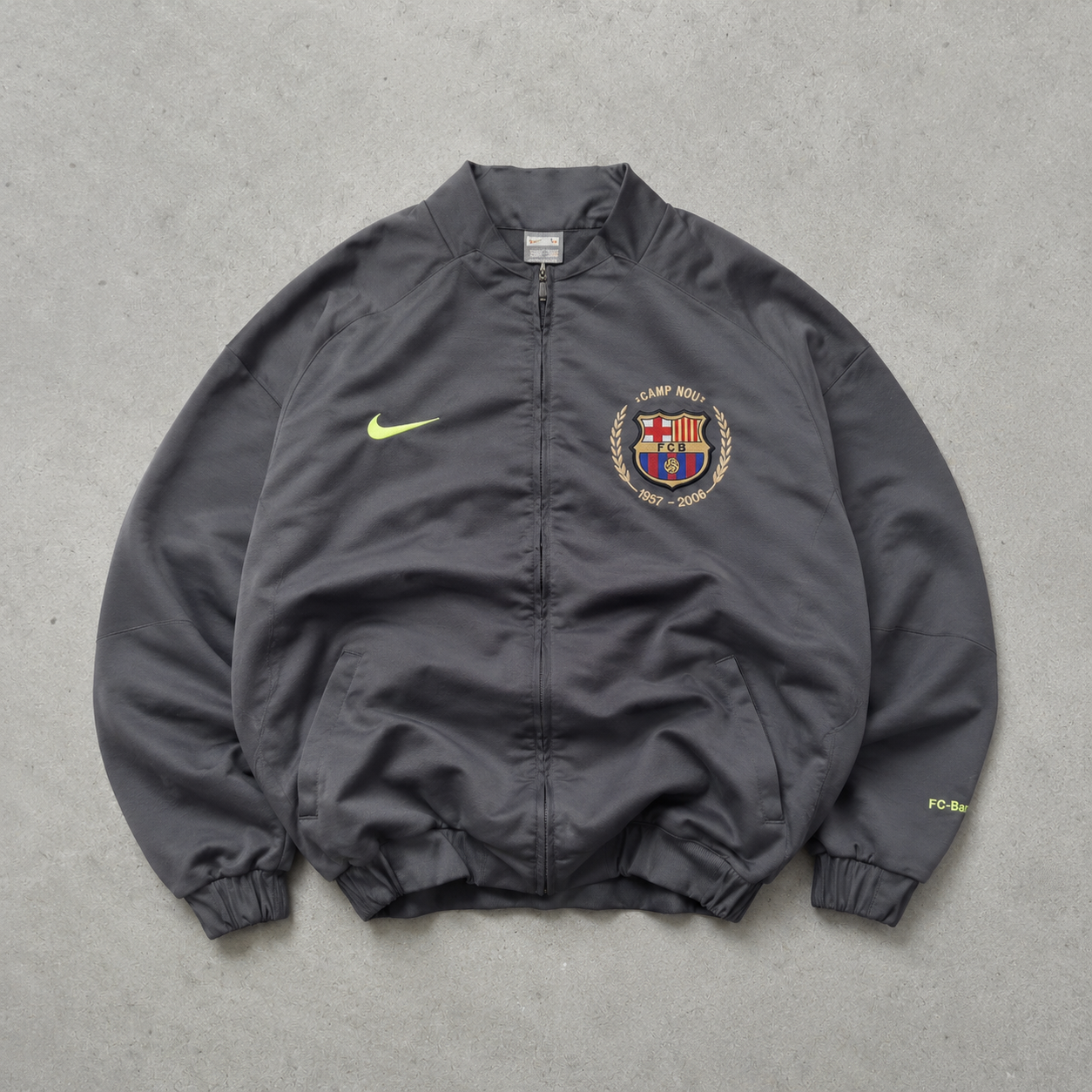 FC Barcelona Y2K Vintage Nike Windbreaker Grey Rare (L)
