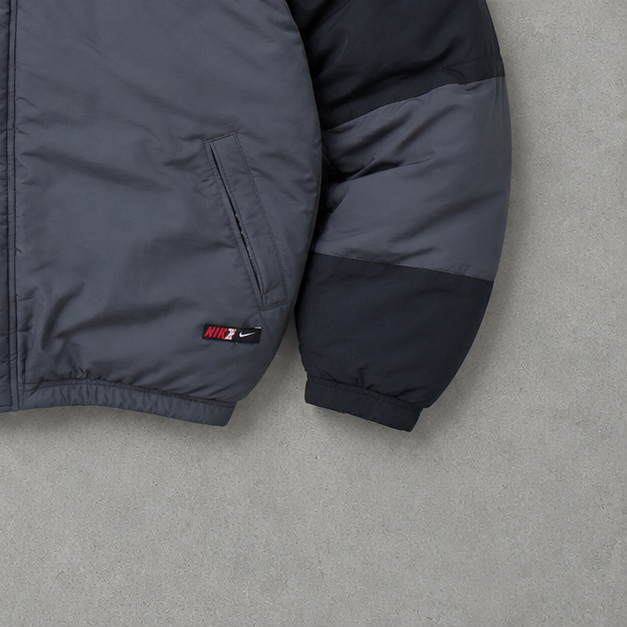90s Nike Puffer Jacket Schwarz, Grau Limited (Size M)