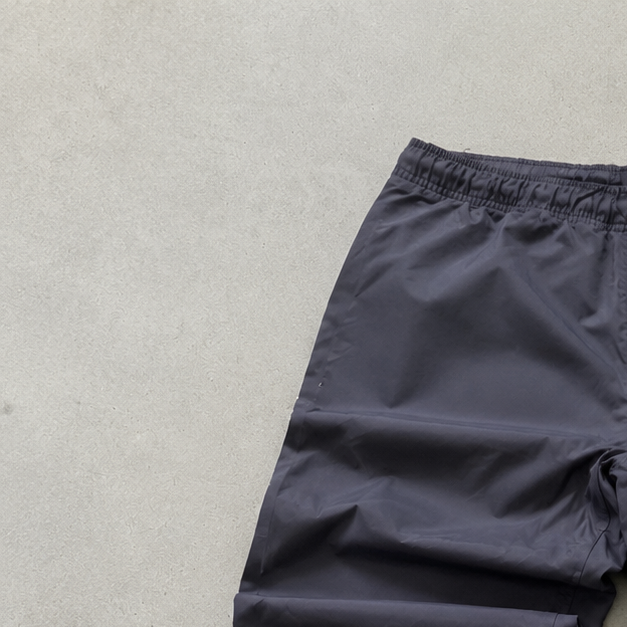 Nike Joggers Schwarz Limited (S)