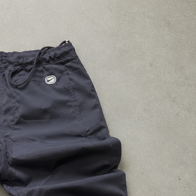 Nike Joggers Schwarz Limited (S)