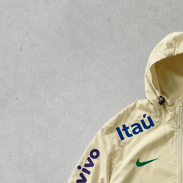 Nike Jacket Creme, Beige Rare (M)