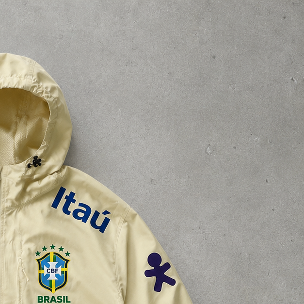 Nike Jacket Creme, Beige Rare (M)