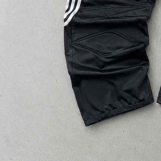 Adidas Pants Schwarz Limited (Size M)