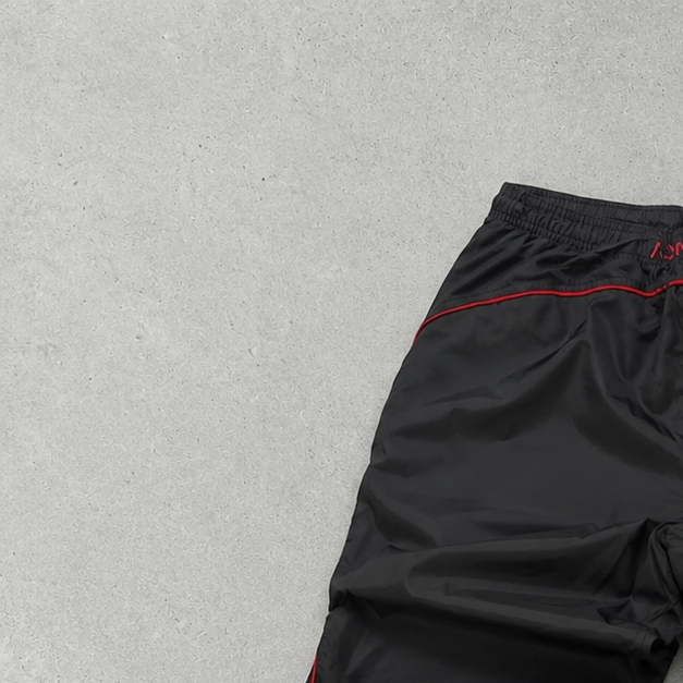 Nike Total 90 Trainingshose Rot / Schwarz limitiert (M)