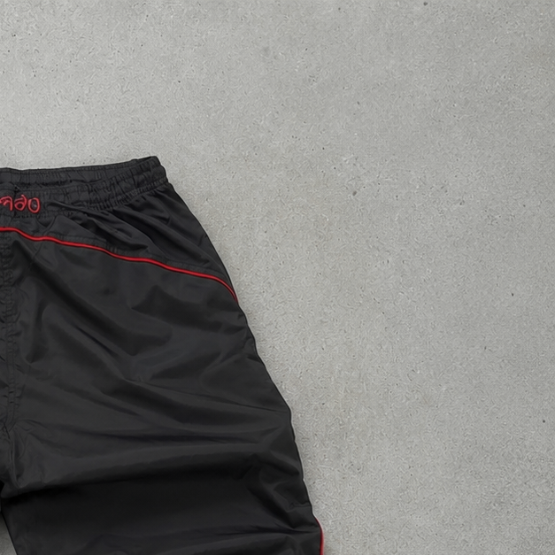 Nike Total 90 Trainingshose Rot / Schwarz limitiert (M)