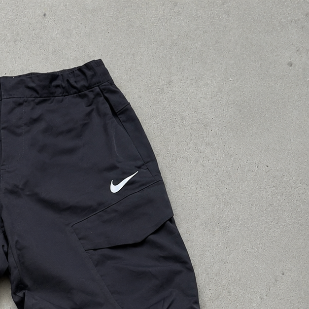 Nike Pants Schwarz Limited (S)