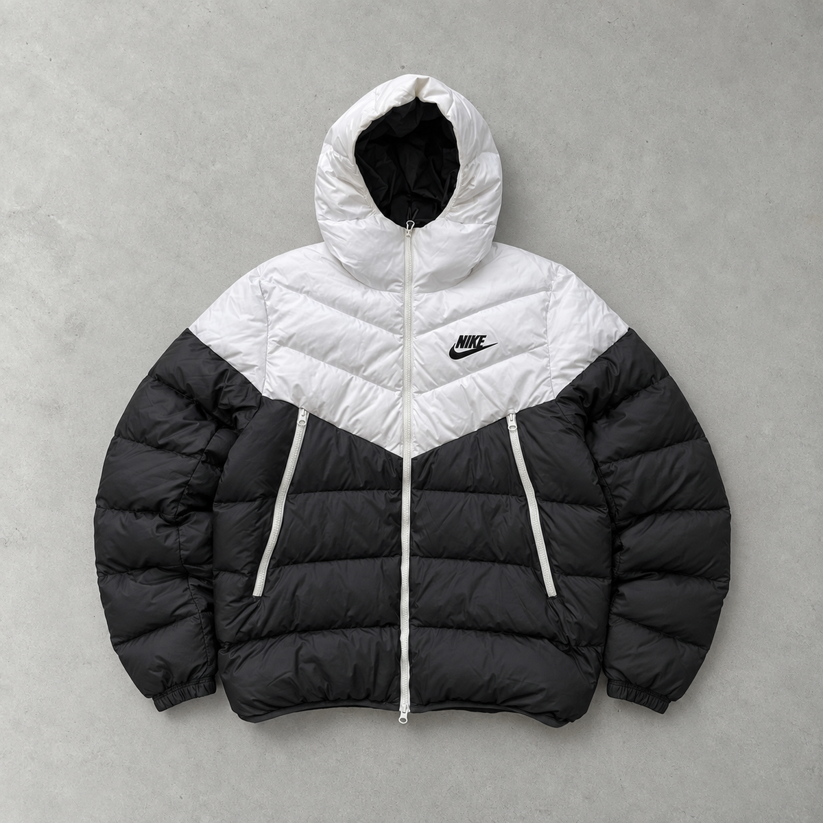 Doudoune Nike Noir / Blanc Rare (M)