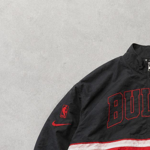 NBA Chicago Bulls Nike Jacket Red, Black Rare (M)