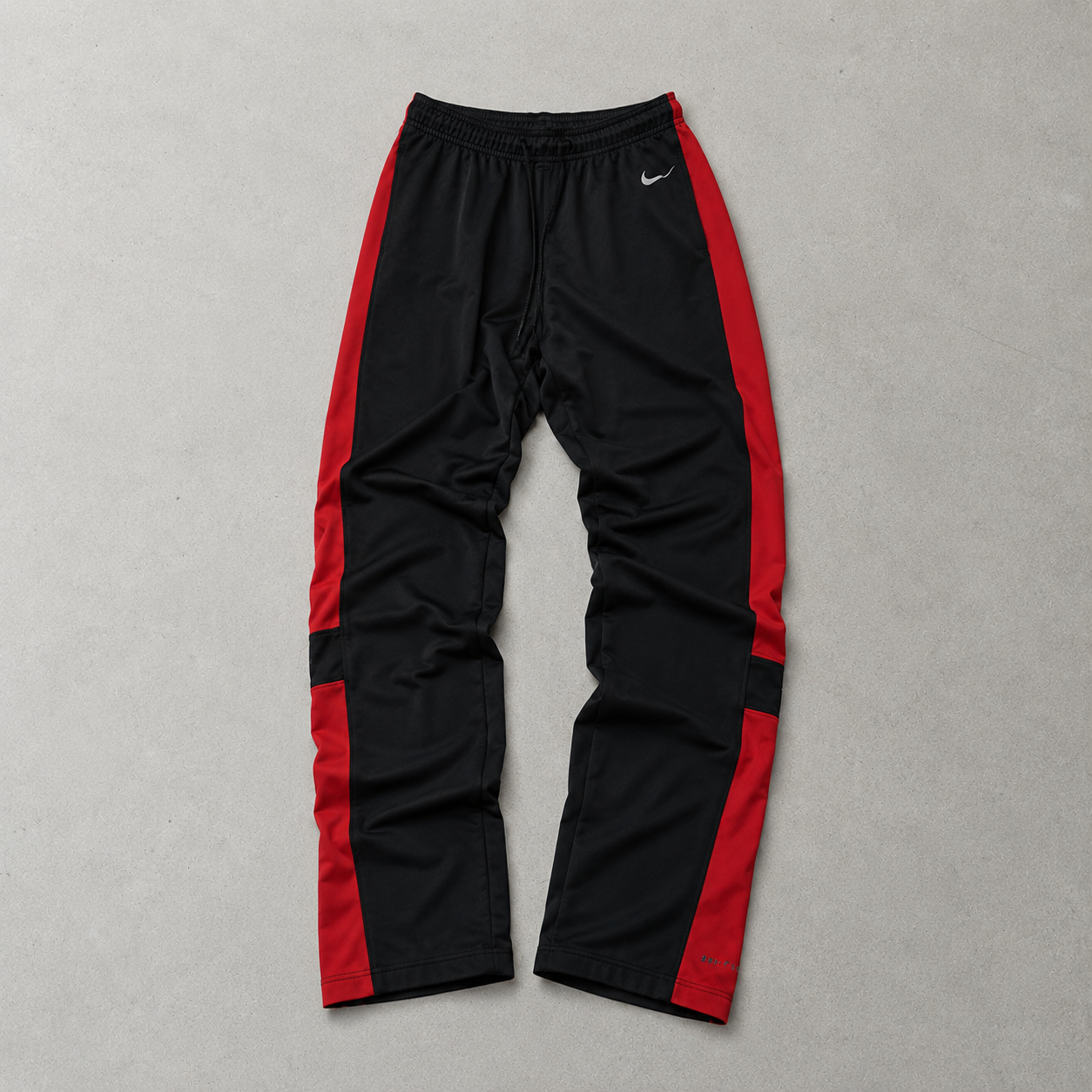 NIKE Pants Black / Red Limited (M)