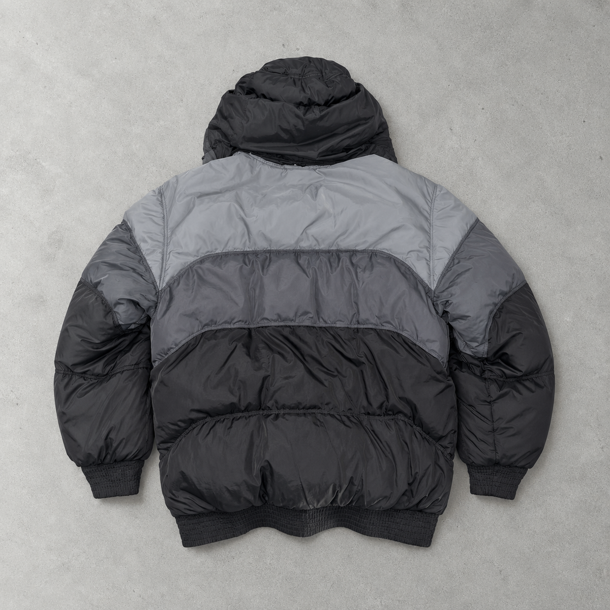 Seltene Nike-Jacke aus den 90ern, Grau (S)