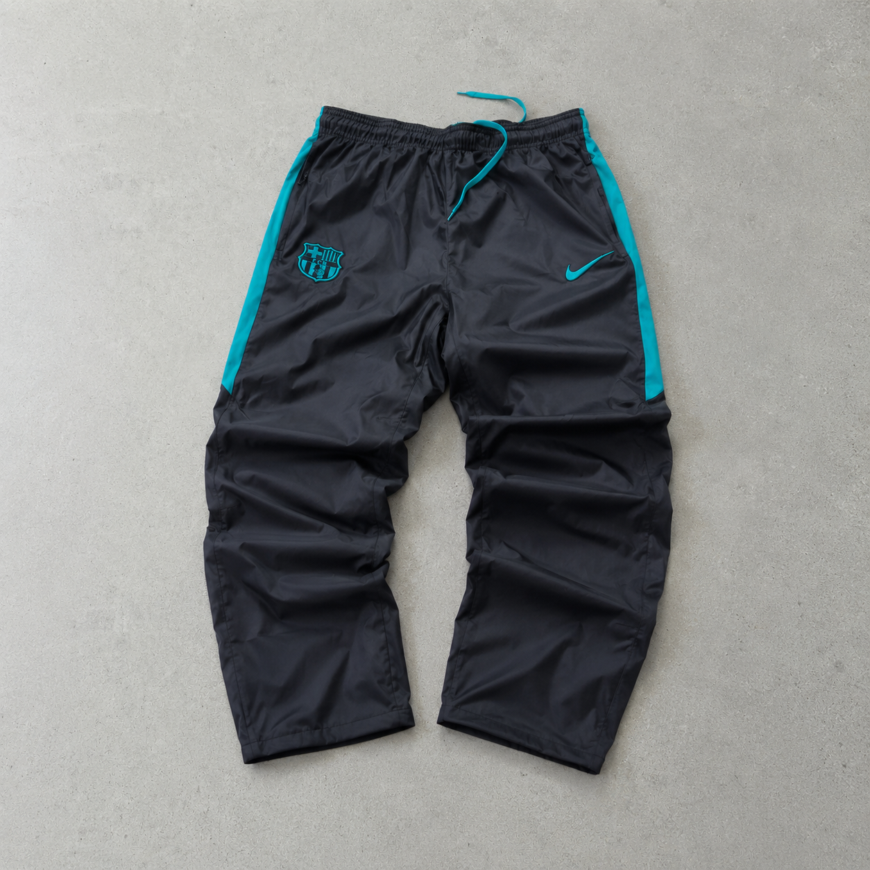 FC Barcelona NIKE Rain Pants Black / Türkis Rare (M)