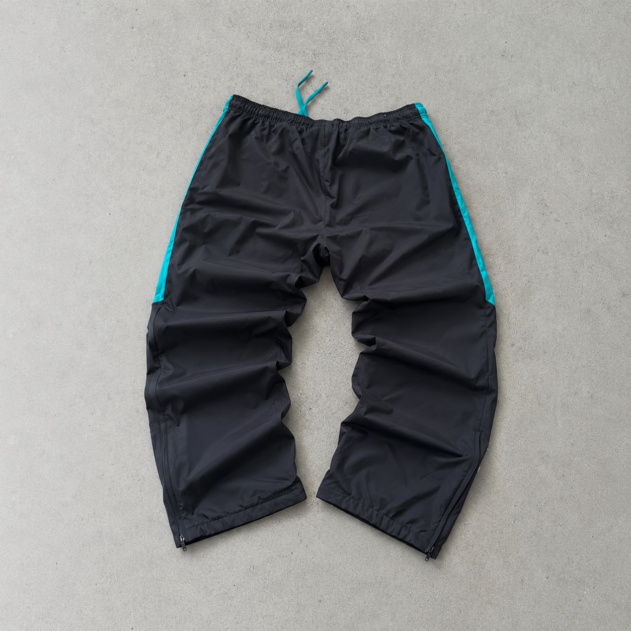 FC Barcelona NIKE Rain Pants Black / Türkis Rare (M)
