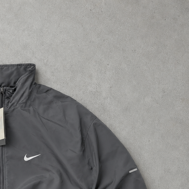 Veste Nike noire rare (taille L)