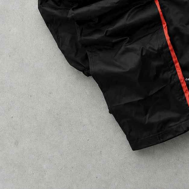 Juventus Y2K Nike Tracksuit Black Rare (S)