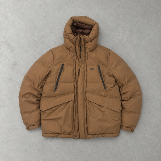 Nike Steppjacke Braun Limited (L)