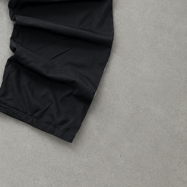 Nike Track Pants Schwarz Limited (S)