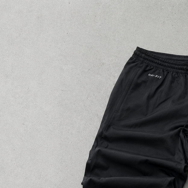 Nike Track Pants Schwarz Limited (S)