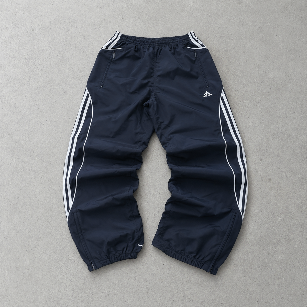 Adidas Track Pants Schwarz, Weiß Limited (Size M)