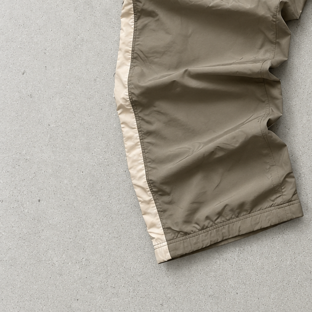 Y2K Nike Track Pants Grau, Weiß Limited (S)