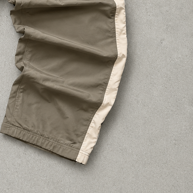 Y2K Nike Track Pants Grau, Weiß Limited (S)