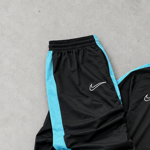 Nike Tracksuit Black Rare (M)