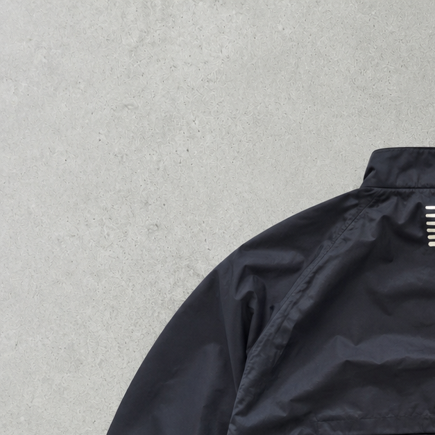 Under Armour Vest Black Limited (M)