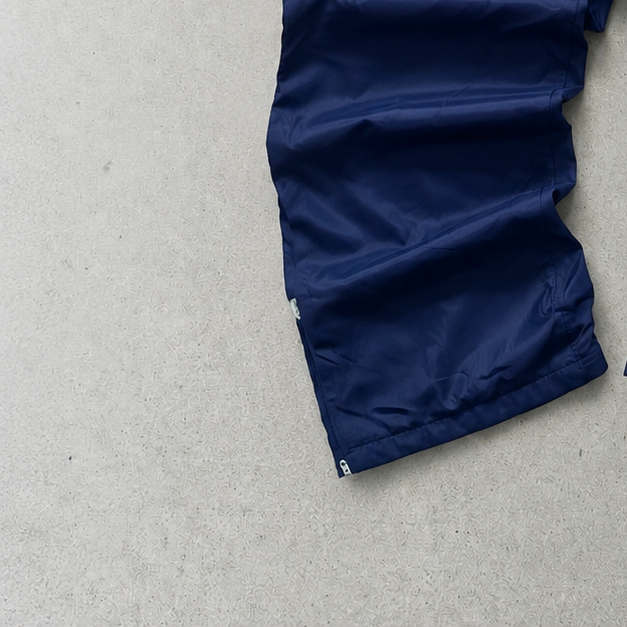 Nike Joggers Marineblau Limited (S)