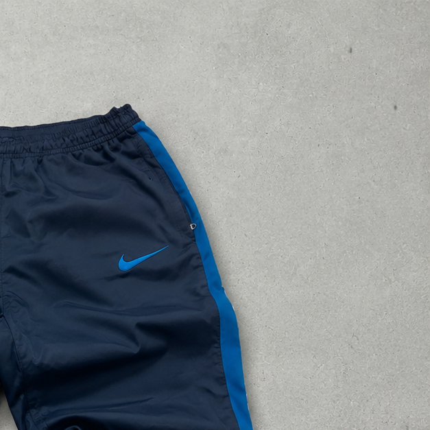 FC Barcelona Nike Joggers Schwarz, Marineblau Rare Stitched Logo (S)