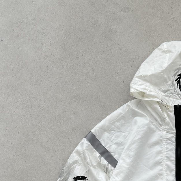 Nike Jacket White Limited (S)