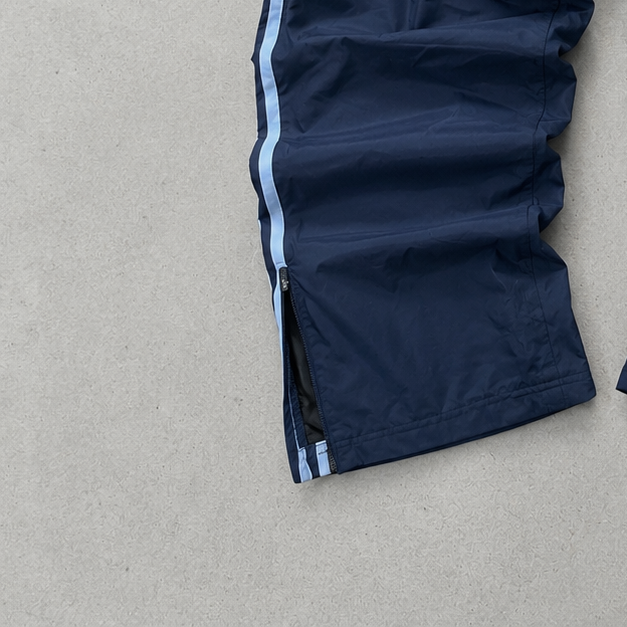 Adidas Pants Schwarz Rare (Size S)