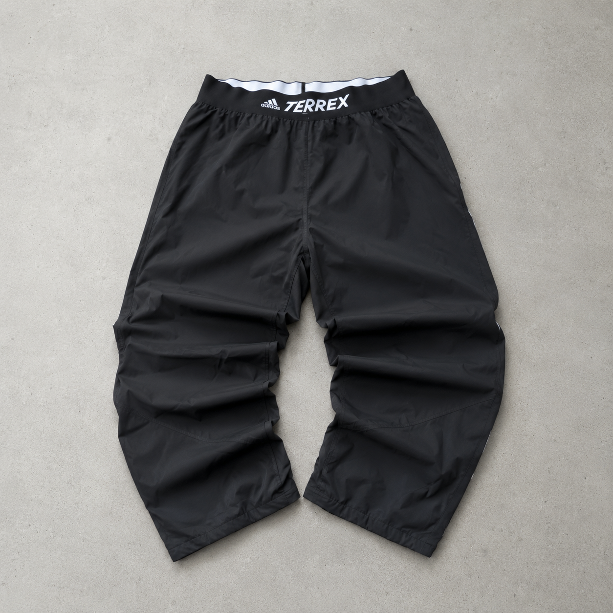 Adidas Pants Schwarz Rare (M)